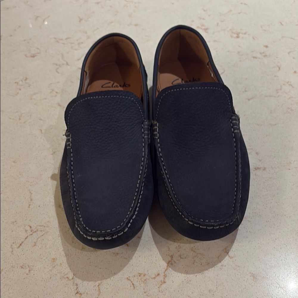 NWOT Clarks Men's Navy Loafers SZ 7